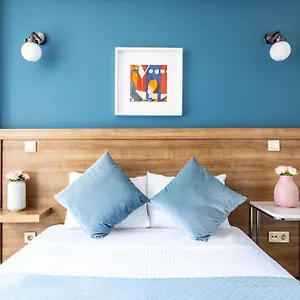 Convenient Flat 10 Min To Taksim And Citys Mall Apartment